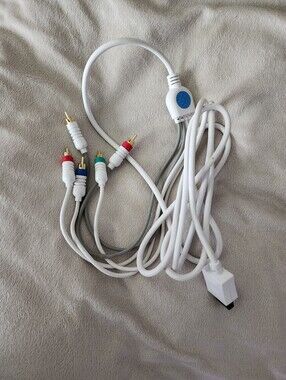 Rocketfish 6ft Component Video/Stereo Audio Gaming Cable for the Nintendo Wii
